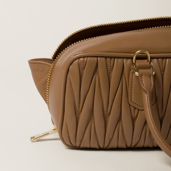 Miu Miu Arcadi Matelasse Bag Camel - Picture 5 of 5